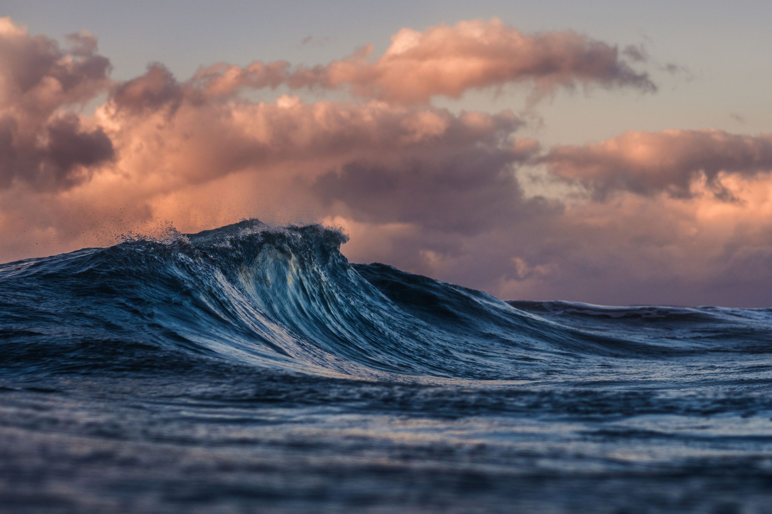 Harnessing the energy of waves is approaching affordability. (Image: Unsplash)