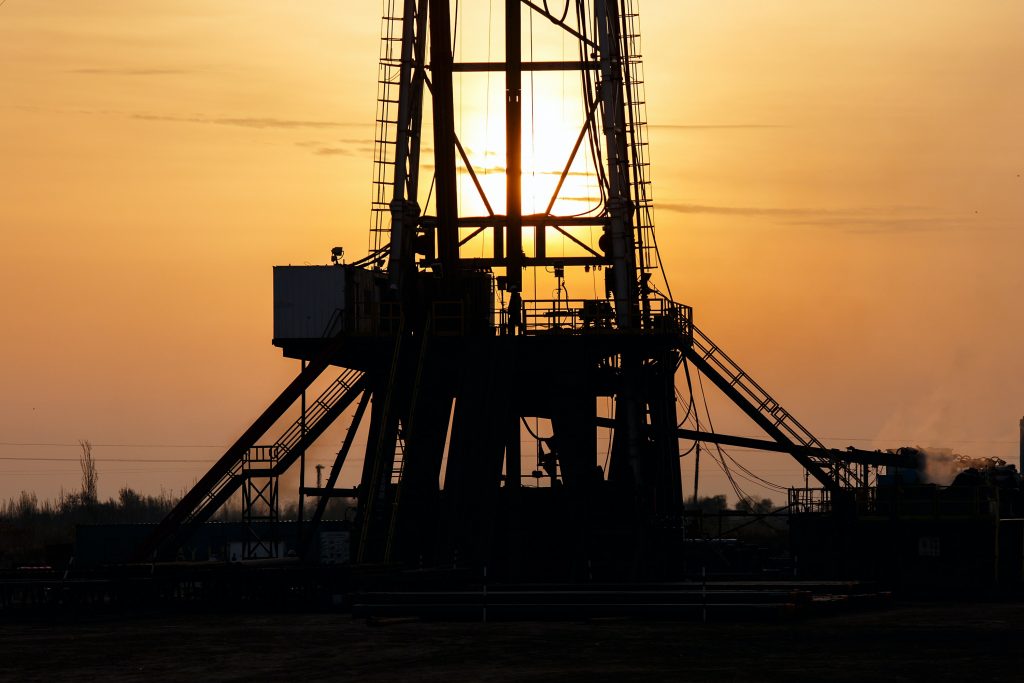 Finding a way to repurpose oil wells for the clean energy transition. (Image: Unsplash)